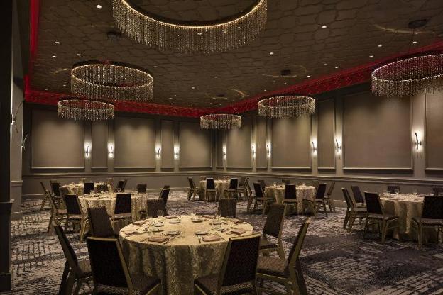 sheraton commander hotel