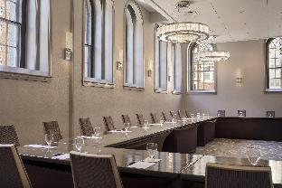 sheraton commander hotel