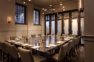 sheraton commander hotel