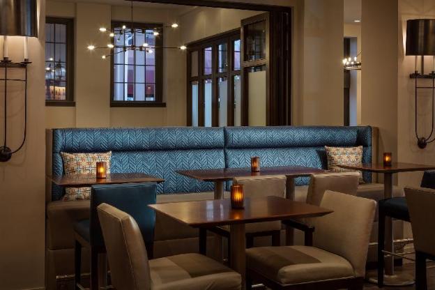 sheraton commander hotel