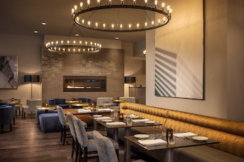 sheraton commander hotel