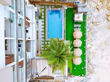 serenity terraces beach hotel kokrobite