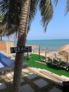 serenity terraces beach hotel kokrobite