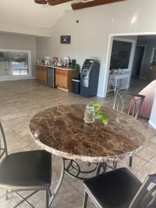 apm inn and suites