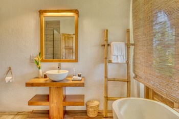 tekanda lodge
