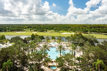 the ritz carlton residences orlando grande lakes