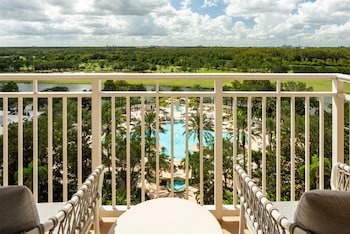 the ritz carlton residences orlando grande lakes