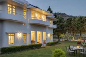 kinwani house by aalia collection