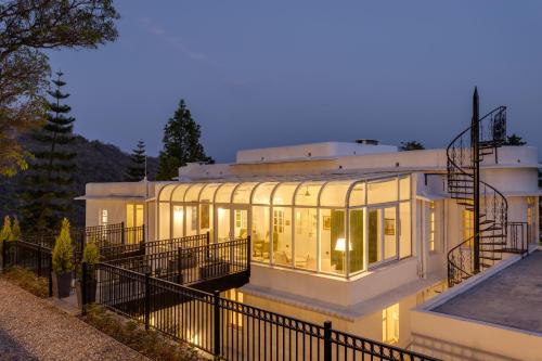 kinwani house by aalia collection