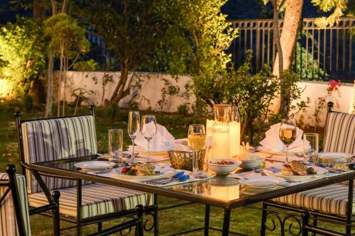 kinwani house by aalia collection