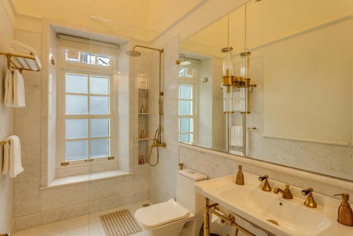 kinwani house by aalia collection