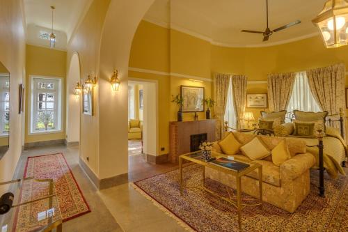 kinwani house by aalia collection