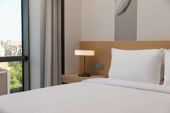 fraser place wujiaochang shanghai