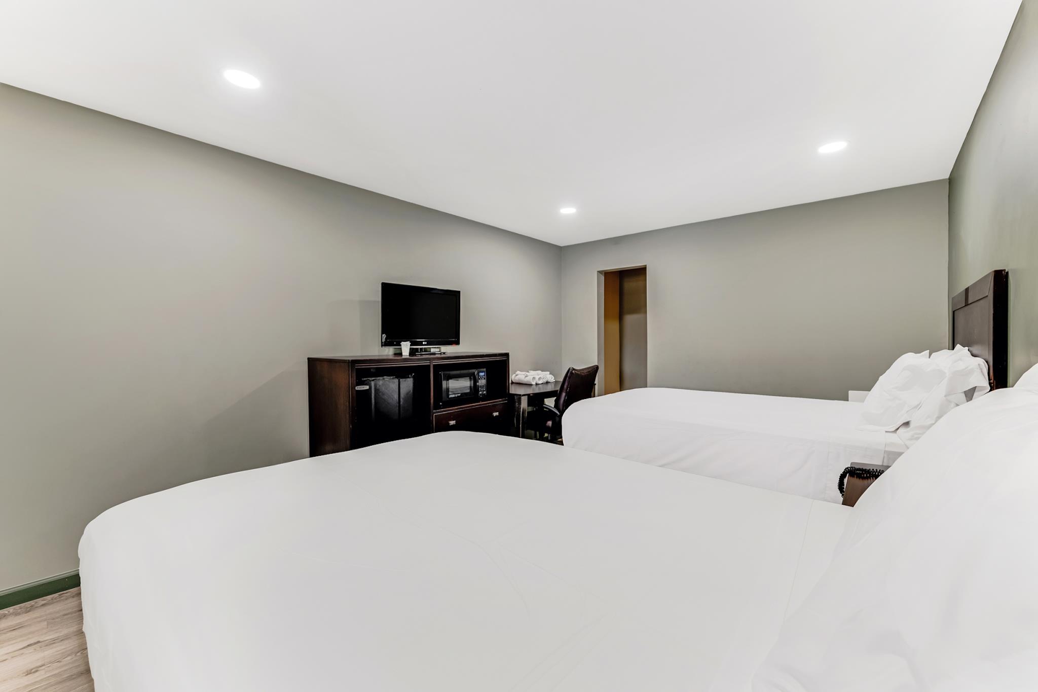 red carpet inn