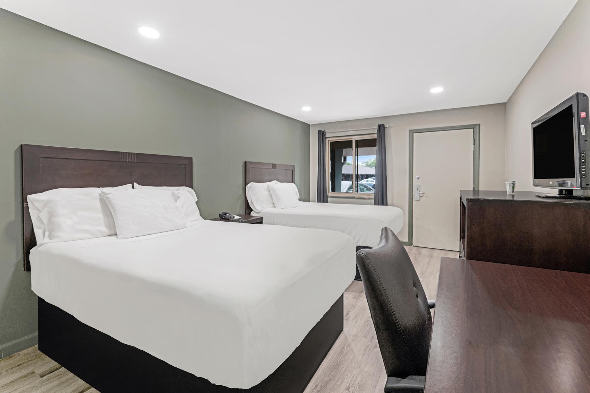 red carpet inn