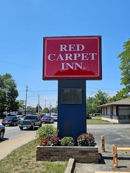 red carpet inn