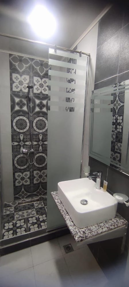 nour echames hotel cheraga