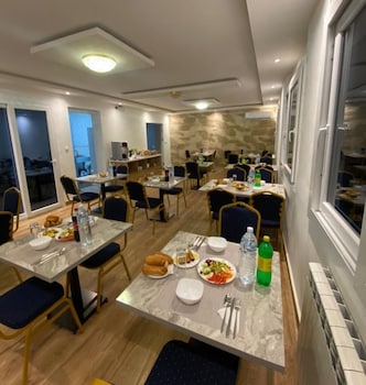 nour echames hotel cheraga