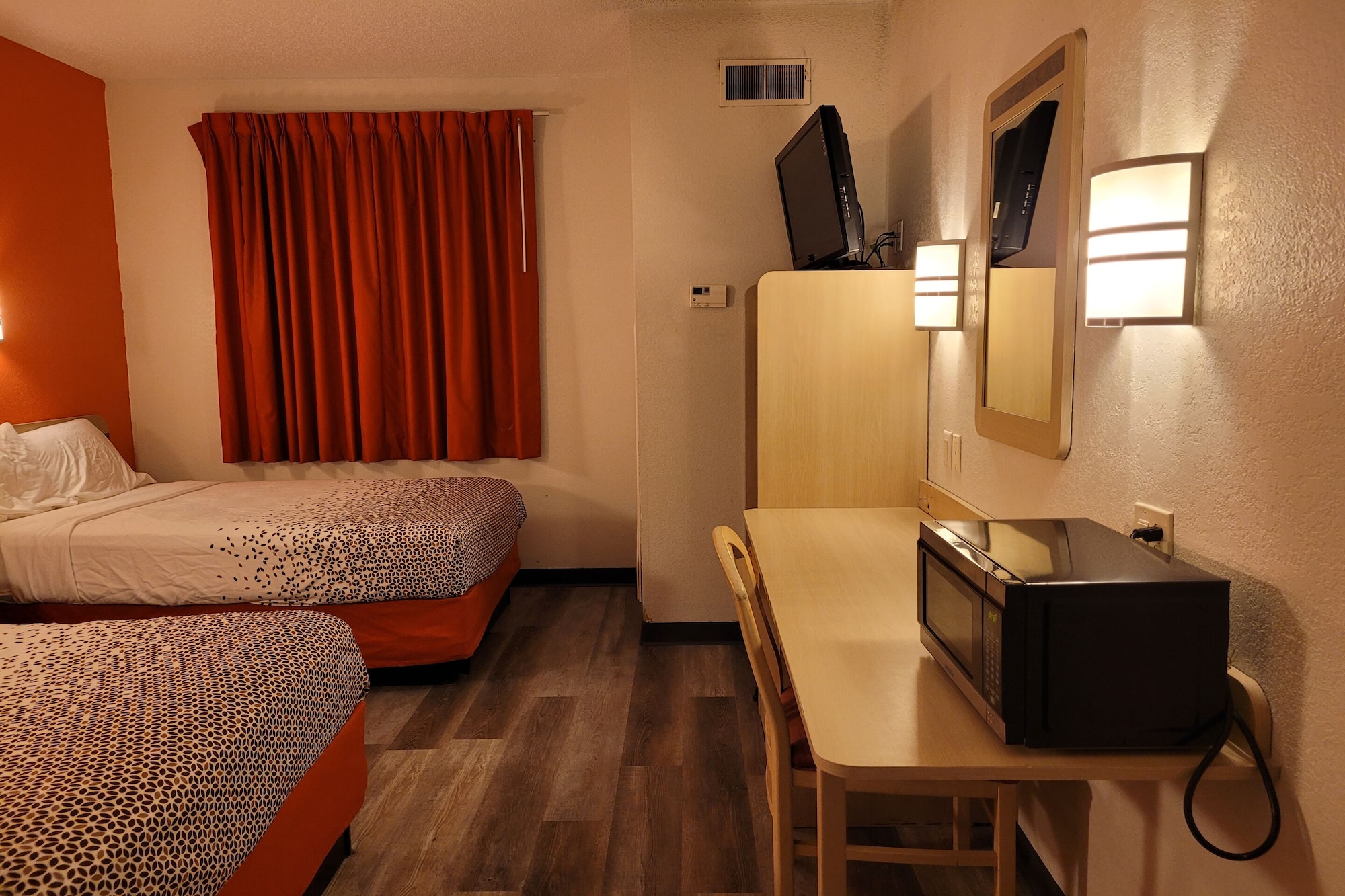 modern stay 39 lakeview by oyo minonk garden