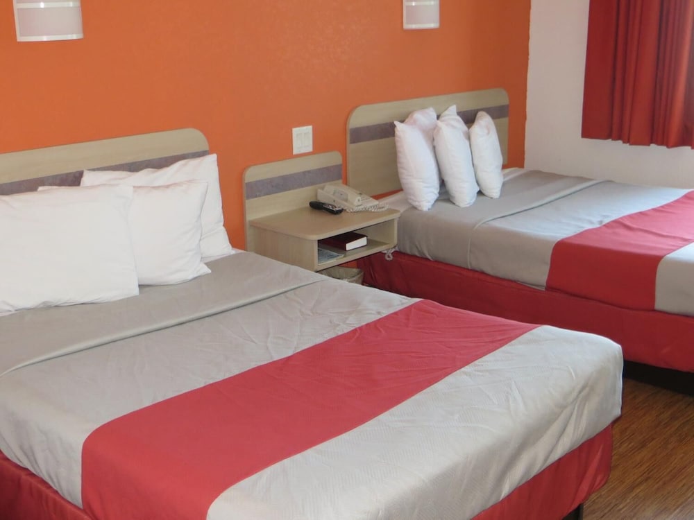 modern stay 39 lakeview by oyo minonk garden