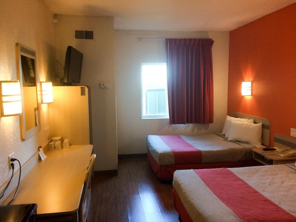 modern stay 39 lakeview by oyo minonk garden