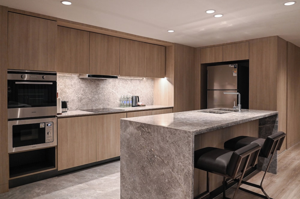marriott executive apartments bangkok townhall sukhumvit