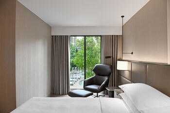 marriott executive apartments bangkok townhall sukhumvit