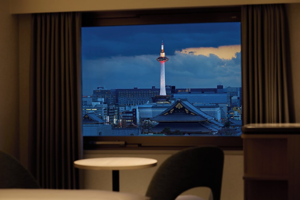 holiday inn kyoto gojo