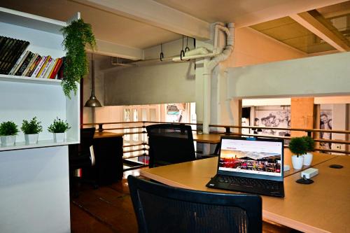 hostel mundo joven