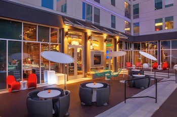 aloft sacramento airport natomas