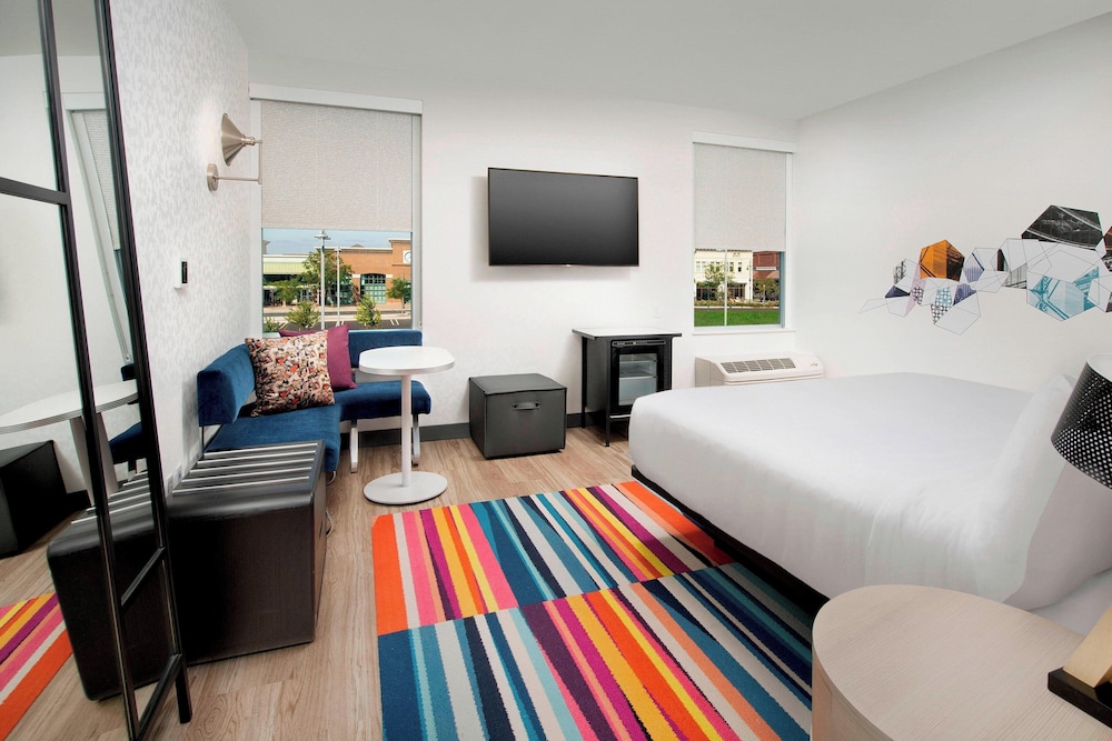 aloft sacramento airport natomas