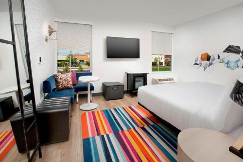 aloft sacramento airport natomas
