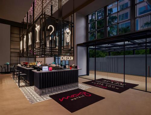 Moxy Mumbai Andheri West,,3 star