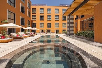 clevia san miguel de allende autograph collection