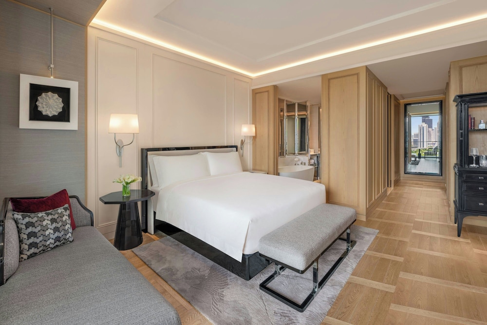 the ritz carlton bangkok