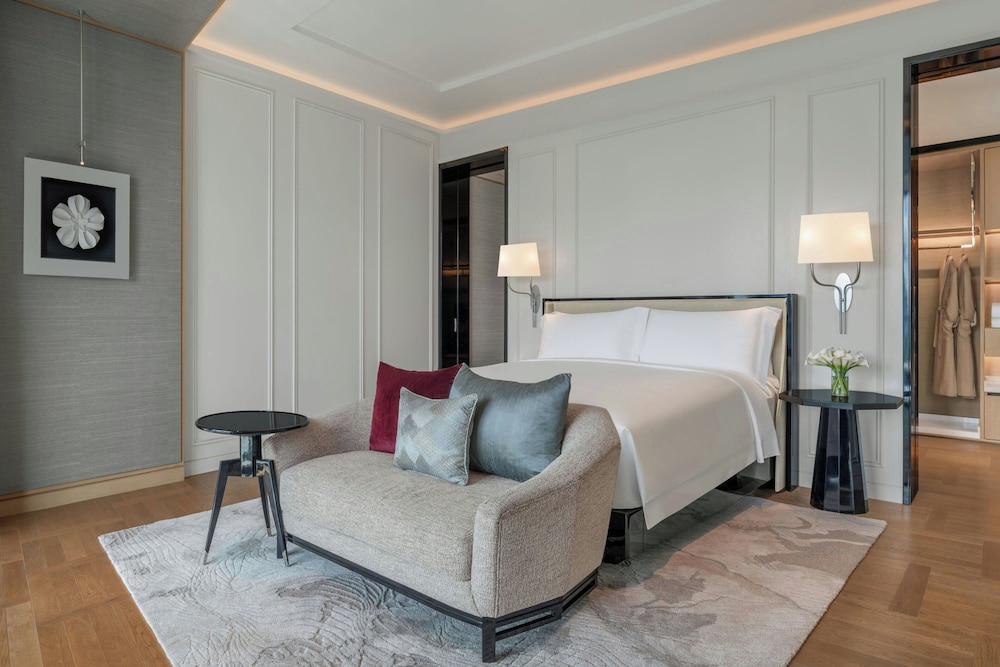 the ritz carlton bangkok