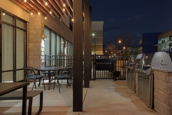 fairfield by marriott inn and suites cincinnati oakley