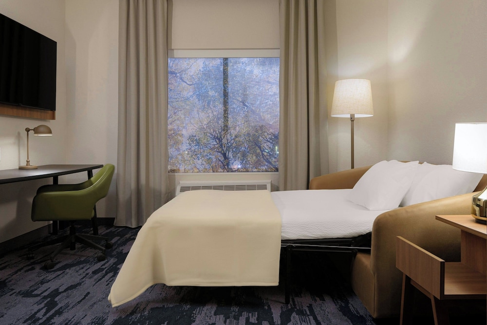 fairfield by marriott inn and suites cincinnati oakley