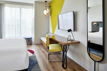 hotel celare cincinnati midtown a tribute portfolio hotel