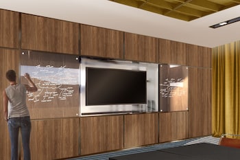 courtyard by marriott lyon eurexpo stadium