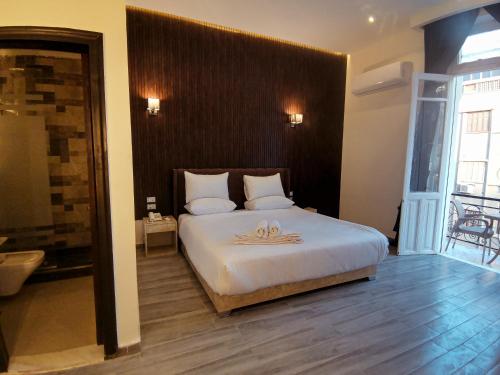 tourist palace hotel