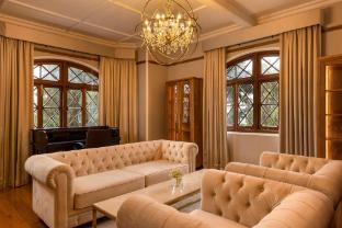 the bellwood manor