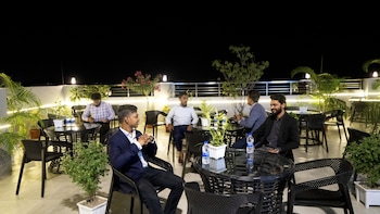 xpressmall hotels and resorts