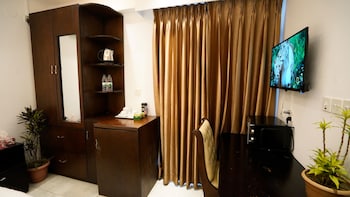 xpressmall hotels and resorts