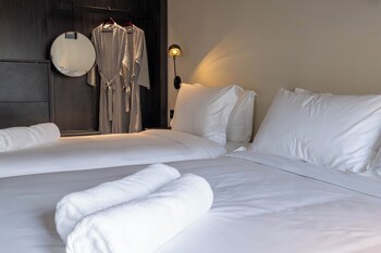 rest collection redhouse melaka