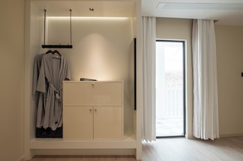 rest collection redhouse melaka