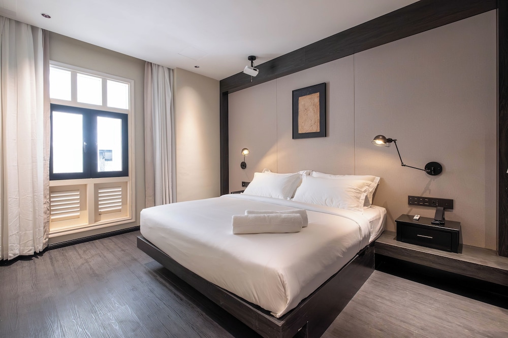 rest collection redhouse melaka