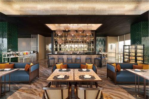 oakwood hotel and apartments grand batam