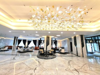 seven seas hotel