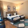 seven seas hotel